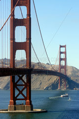 San Francisco  USA  die Golden Gate Bridge ueber die San Francisco Bay