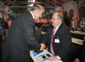 Berlin  Deutschland  Klaus Wowereit und Heinz Buschkowsky auf dem SPD-Landesparteitag