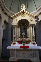 Istanbul  Tuerkei  der Altar in der armenischen Gregor-der-Erleuchter-Kirche