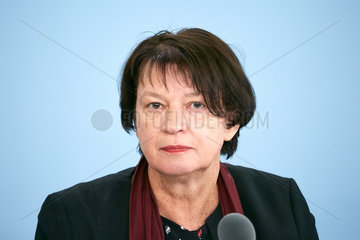 Berlin  Deutschland - Sigrid Klebba  Staatssekretaerin fuer Jugend und Familie.
