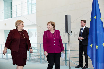 Berlin  Deutschland - Bundeskanzlerin Angela Merkel und die Ministerpraesidentin Norwegens Erna Solberg.