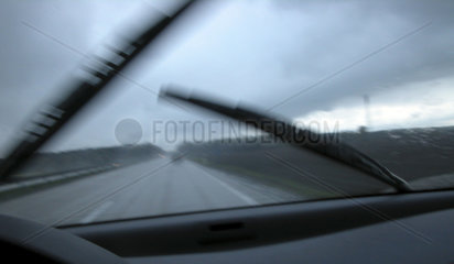 schlechtes Wetter auf der Autobahn
