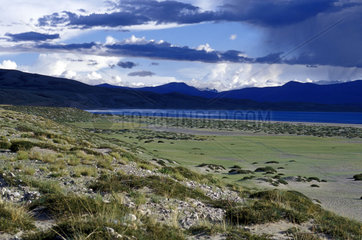 tibetischer Bergsee