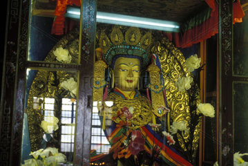 Buddhafigur in einem Kloster