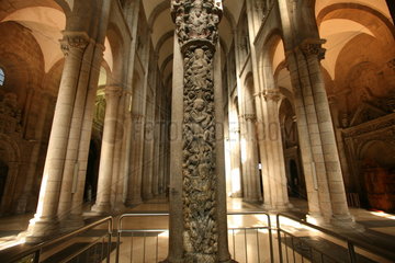 Inneres der Kathedrale von Santiago de Compostela - Camino de Santiago