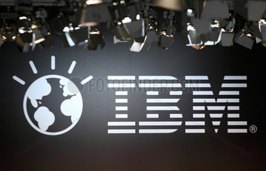 Hannover  Deutschland  das Logo der Firma IBM.