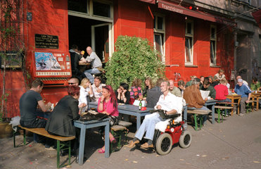 Strassencafe in Berlin-Kreuzberg