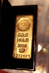 Dubai  Vereinigte Arabische Emirate  1-Kilo Goldbarren