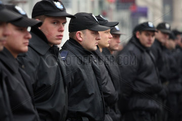 Posen  Polen  Polizisten bei einer Demonstration