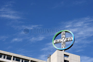 Berlin  Deutschland  Firmenlogo der Bayer AG