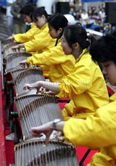 China  Guzheng  traditionelles chinesisches Musikinstrument