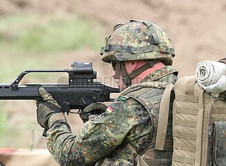 Bundeswehr-Soldat mit G36