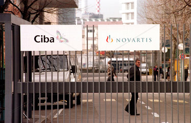 Ciba Spezialitaetenchemie und die Novartis AG