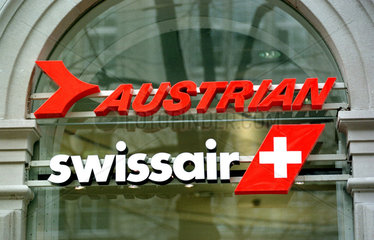 Logo der Fluglinien Swiss Air und Austrian Airlines  Zuerich  Schweiz