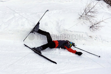 Reischach  Italien  Junge ist beim Skifahren gestuerzt