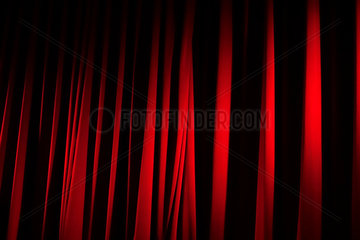 Berlin  Deutschland  roter Vorhang in einem Theater