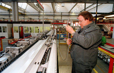 Produktion bei Saurer Sticksysteme  Arbon  Schweiz