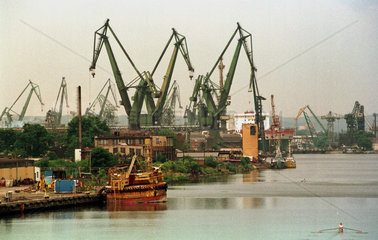 Hafen von Danzig und Danziger Werft  Polen
