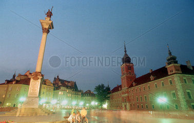 Schlossplatz mit der Sigismundsaeule in Warschau