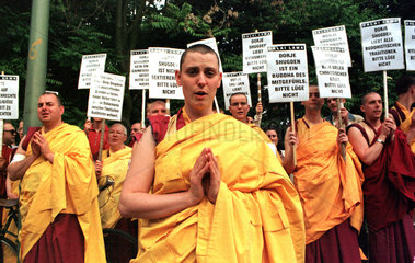 Buddhisten einer speziellen Glaubensrichtung  Dorje Shugden  Berlin  Deutschland