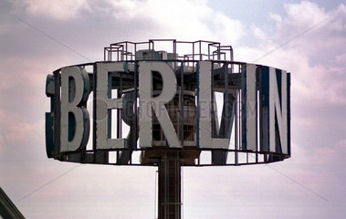 das Wort Berlin als Schriftzug  Berlin  Deutschland