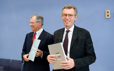 Berlin  Deutschland  Anton Boerner (BGA) und Dr. Christopher Pleister (BVR)