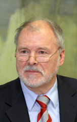 Dr. Harald Ringstorff - Ministerpraesident von Mecklenburg-Vorpommern