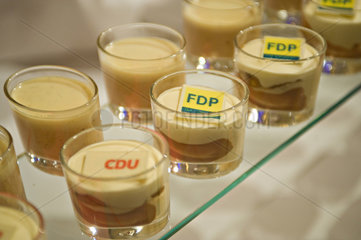 Berlin  Deutschland  FDP- und CDU-Desserts