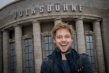 Berlin  Deutschland  der Schauspieler Christoph Letkowski im Portrait