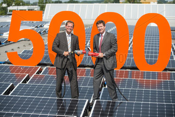 Berlin  Deutschland  Eroeffnung des Solarkraftwerks auf dem Dach des Berliner Grossmarkts