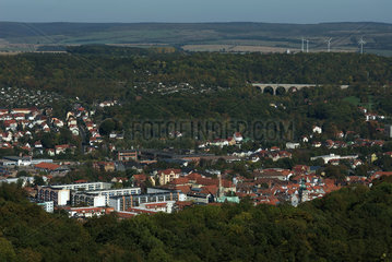 Eisenach  Deutschland  Blick von der Wartburg auf die Stadt Eisenach