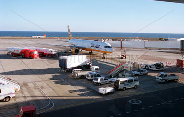 Arrecife  Spanien  Flughafen mit Meerblick
