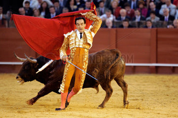 Spanien  Sevilla  Stierkaempfer in der Arena