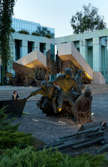 Warschau  Polen  Denkmal des Warschauer Aufstands am Krasinki Platz