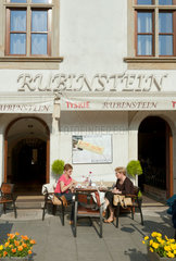 Krakau  Polen  juedisches Restaurant Rubinstein in der Ulica Szeroka im Stadtteil Kazimierz