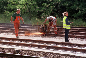 Gleisbauarbeiten an Schienen