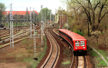 S-Bahn und Bahnanlagen