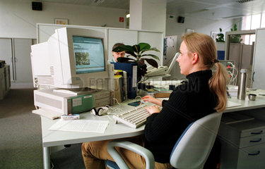 Computerarbeitsplatz  Verwaltung SiemensAG Berlin
