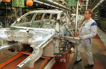Automobilproduktion bei der Volkswagen AG im Werk Emden