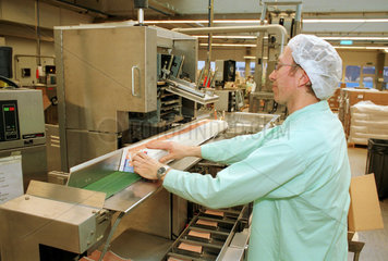 Hamburg  Produktion bei der BSN medical GmbH & Co. KG (u.a. Hansaplast)