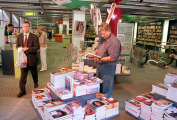 Buchhandlung Hugendubel  Berlin  Deutschland