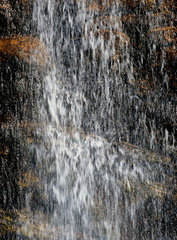 Salvikfjellet  Norwegen  Detailaufnahme eines Wasserfalls