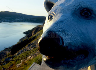 Hammerfest  Norwegen  Eisbaerskulptur
