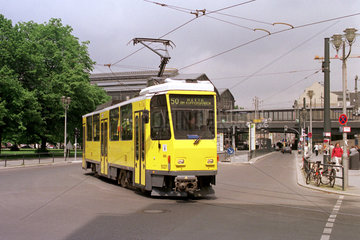 Strassenbahn (Tram) der Linie 50  Berlin  Deutschland
