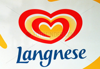 Logo  Schild  Emblem des Speiseeisherstellers Langnese