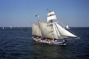 Rostock  die -SS Baltic Beauty- auf der Hanse Sail 2004