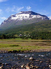 Sakariasjord  Norwegen  Blick auf einen Berg