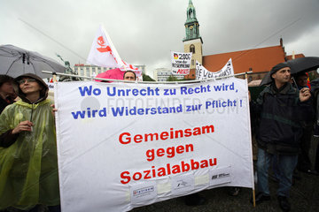 Demonstration gegen den Sozialabbau