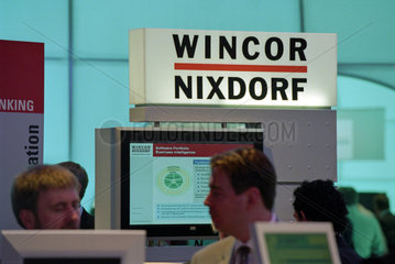 Hannover  CeBIT 2005  Schriftzug der Wincor Nixdorf International GmbH