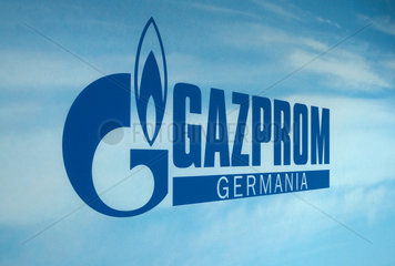 Berlin  Deutschland  Logo des Energieunternehmens Gazprom Germania
